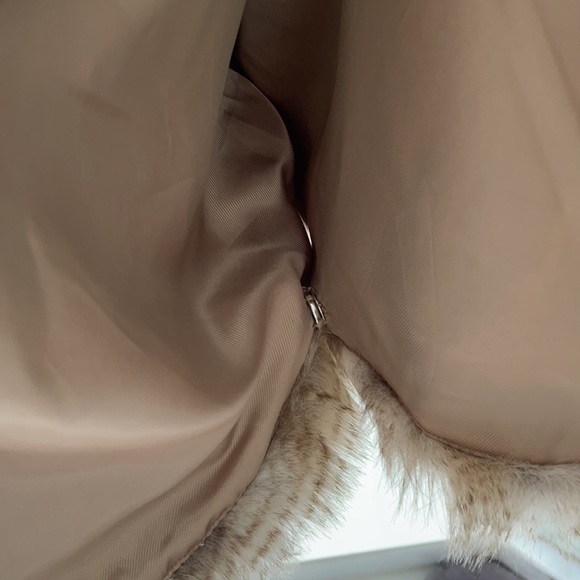 Bebe Faux Fur Shaw/Jacket - Picture 4 of 5